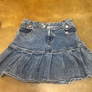 High rise pleated denim skirt